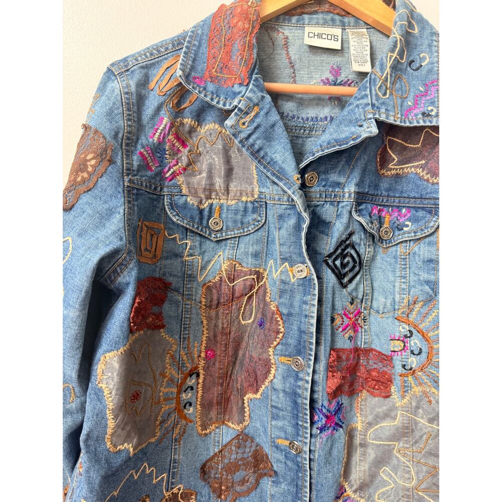 Chicos Vintage Patchwork Denim Trucker Jacket Artsy Unique Mixed Media Size 2 - Picture 5 of 11